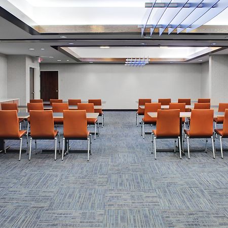 Holiday Inn Express - Chester By Ihg Bagian luar foto