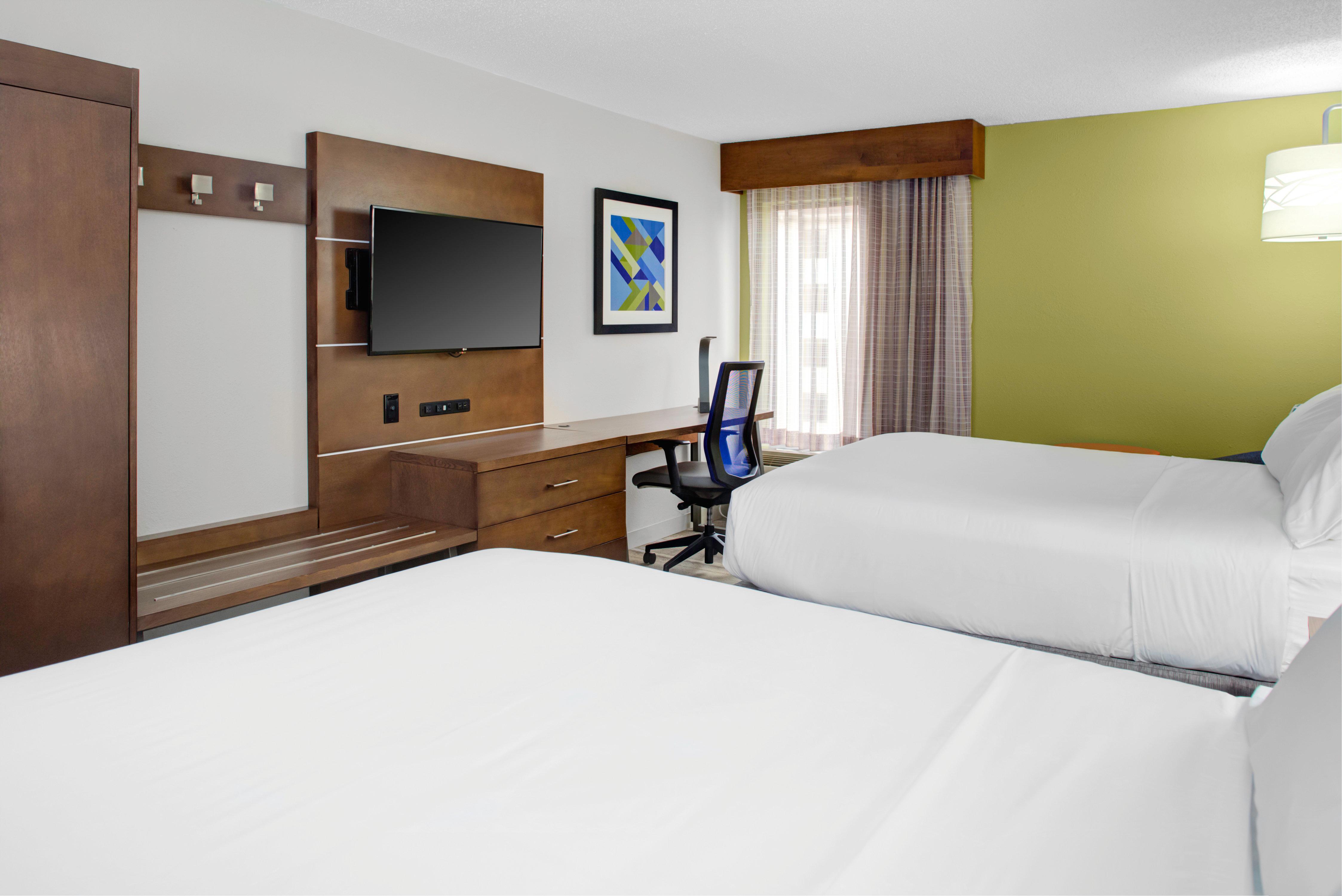 Holiday Inn Express - Chester By Ihg Bagian luar foto