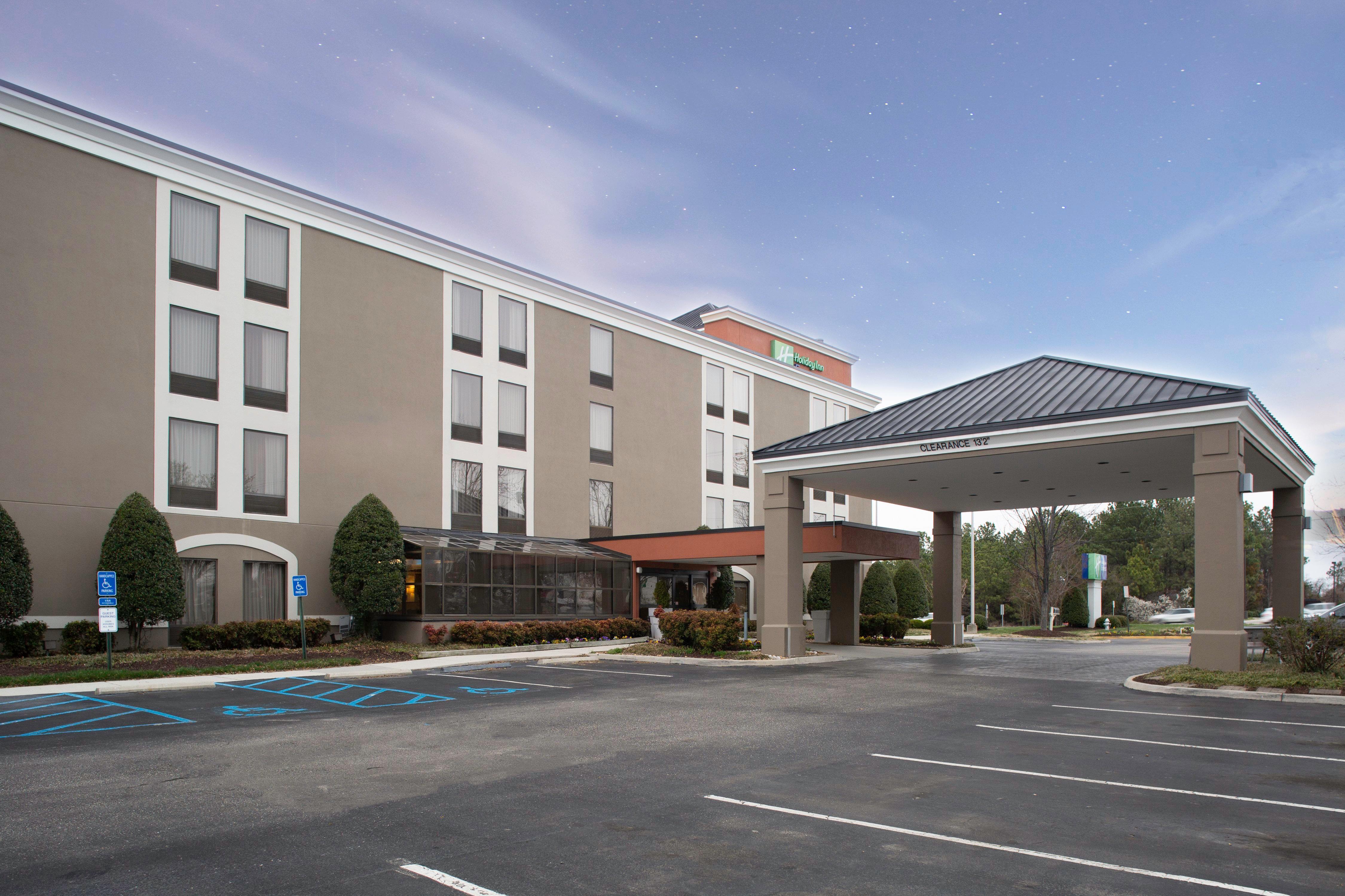 Holiday Inn Express - Chester By Ihg Bagian luar foto