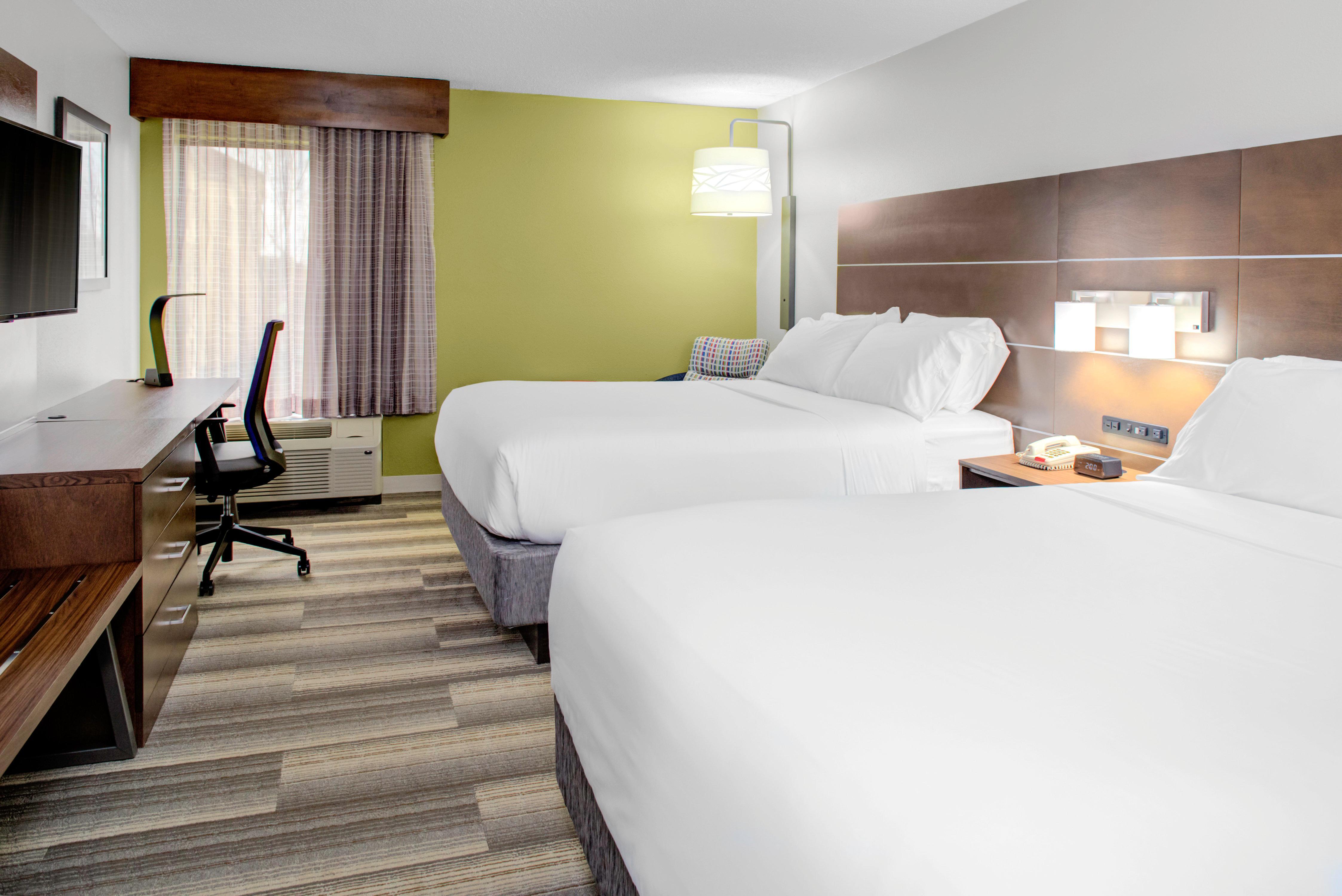 Holiday Inn Express - Chester By Ihg Bagian luar foto